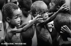 <a href='http://www.ouropretoonline.com/modules/news/article.php?storyid=112966'>Fome atinge mais de 280 milhes de pessoas no mundo, diz ONU</a>