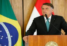 <a href='http://www.ouropretoonline.com/modules/news/article.php?storyid=107420'>Por unanimidade, TSE mantm inelegibilidade de Jair Bolsonaro</a>